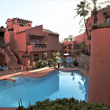 Apartamento R15 Side 3 Bedroom Flat *