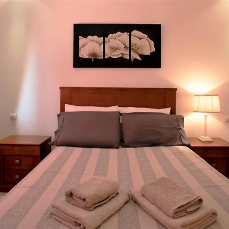 R15 Side 3 Bedroom Flat