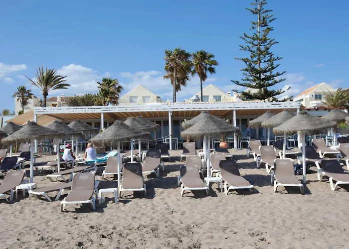 R15 Side 3 Bedroom Flat Apartament Marbella